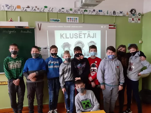 Vai viegli ir neklusēt?
