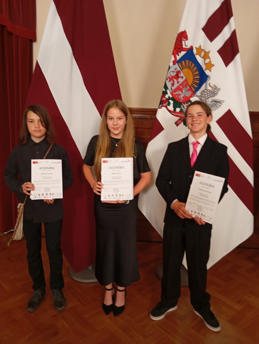 Vesture_ap_mums_foto.jpg